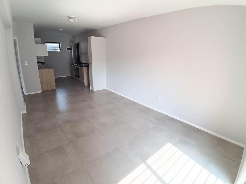 To Let 2 Bedroom Property for Rent in Noordwyk Gauteng