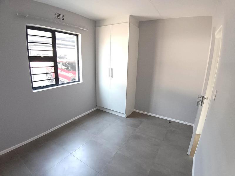 To Let 2 Bedroom Property for Rent in Noordwyk Gauteng