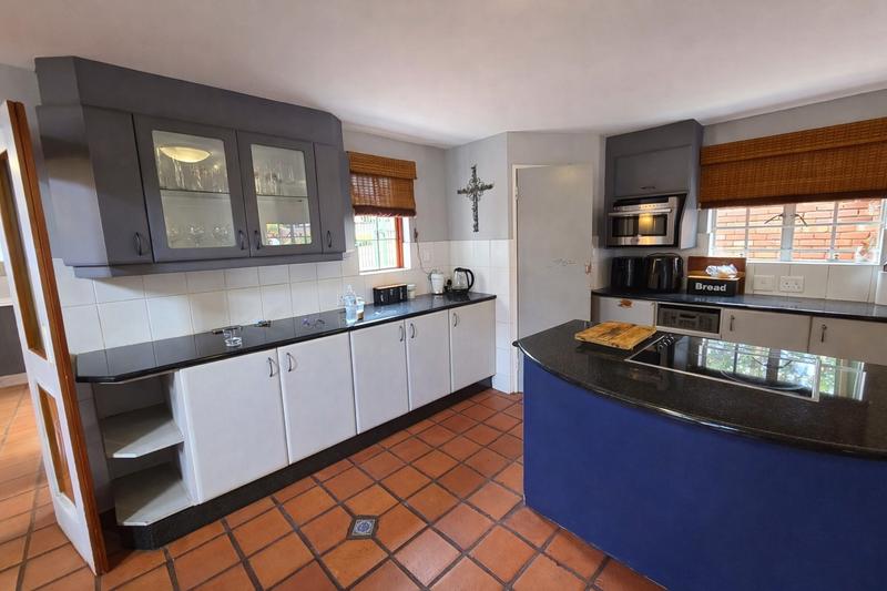 3 Bedroom Property for Sale in Garsfontein Gauteng