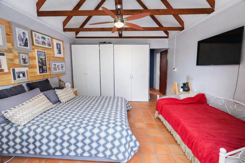 3 Bedroom Property for Sale in Garsfontein Gauteng