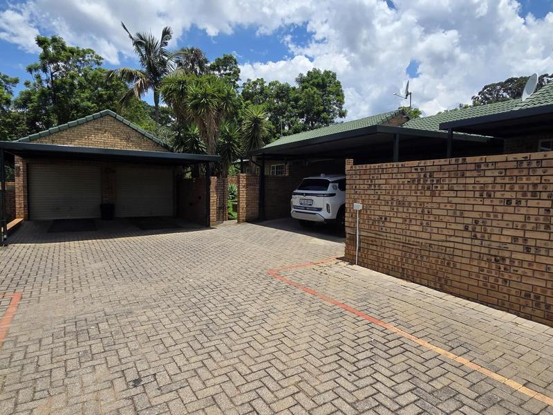 2 Bedroom Property for Sale in Wapadrand Gauteng