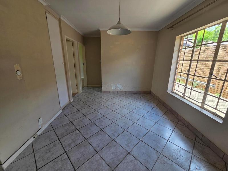 2 Bedroom Property for Sale in Wapadrand Gauteng