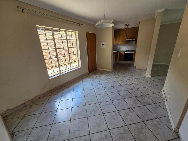 2 Bedroom Property for Sale in Wapadrand Gauteng