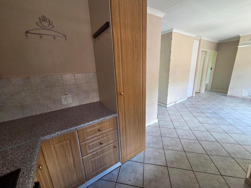 2 Bedroom Property for Sale in Wapadrand Gauteng