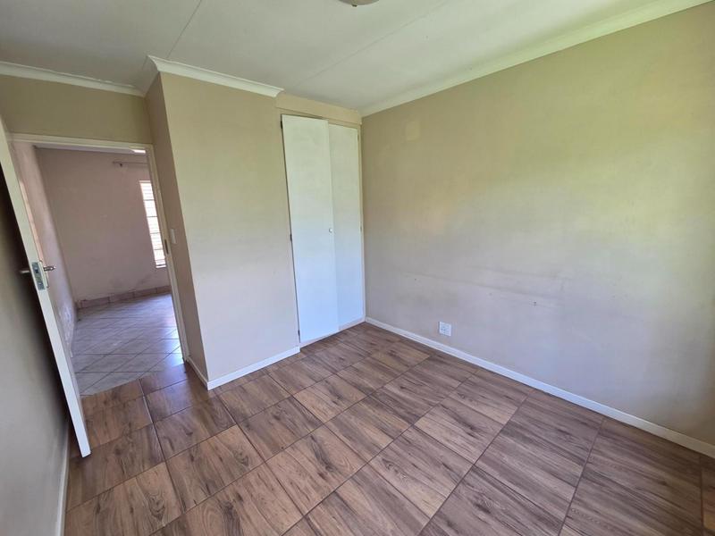 2 Bedroom Property for Sale in Wapadrand Gauteng