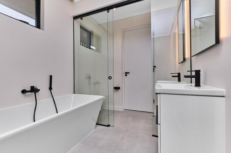 To Let 1 Bedroom Property for Rent in Hyde Park Gauteng