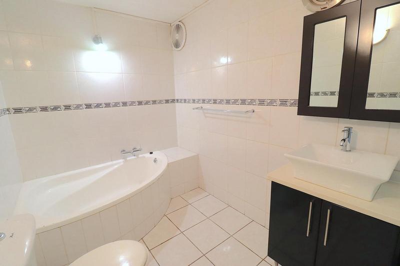 To Let 1 Bedroom Property for Rent in Petervale Gauteng