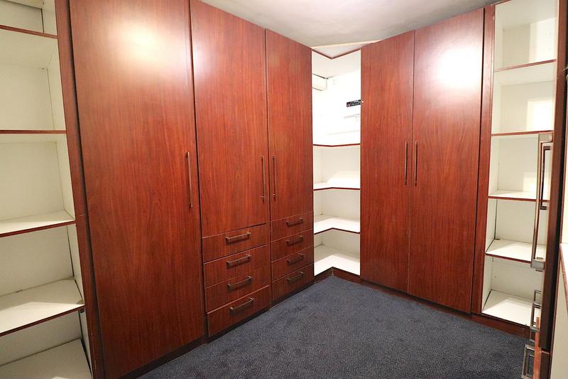 To Let 1 Bedroom Property for Rent in Petervale Gauteng