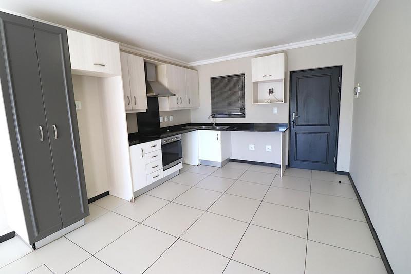 To Let 2 Bedroom Property for Rent in Rivonia Gauteng