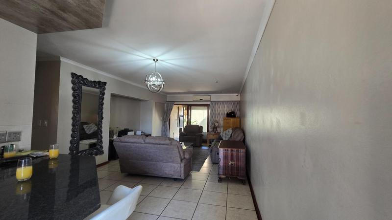 2 Bedroom Property for Sale in Bardene Gauteng
