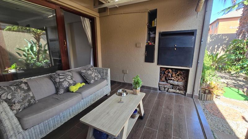 2 Bedroom Property for Sale in Bardene Gauteng