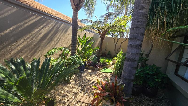 2 Bedroom Property for Sale in Bardene Gauteng