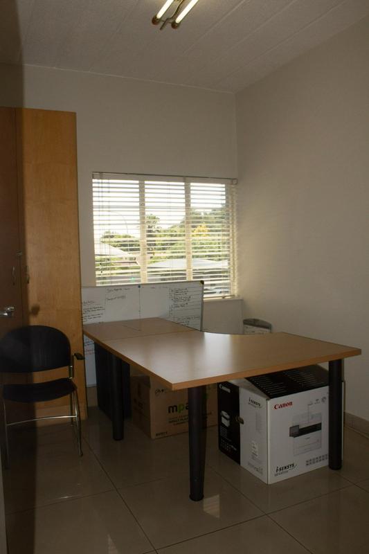 To Let commercial Property for Rent in Helderkruin Gauteng