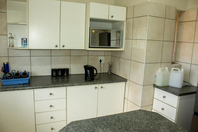 To Let commercial Property for Rent in Helderkruin Gauteng