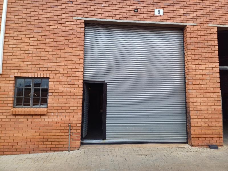 To Let commercial Property for Rent in Hennopspark Gauteng