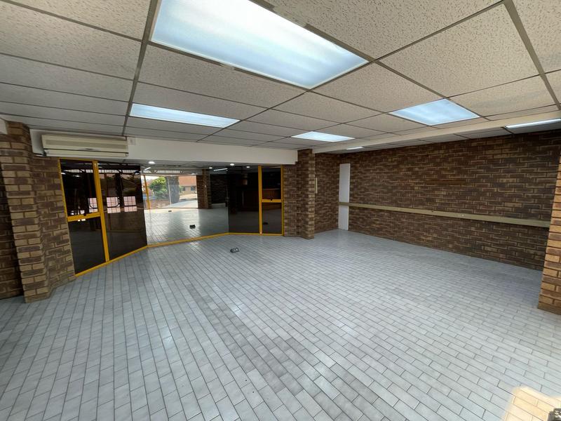 To Let commercial Property for Rent in Hennopspark Gauteng