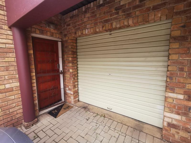 To Let 2 Bedroom Property for Rent in Wierdaglen Estate Gauteng