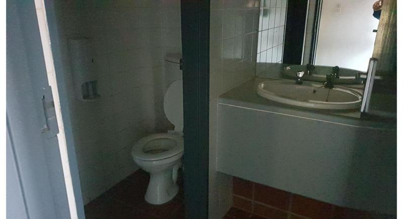 To Let commercial Property for Rent in Randjespark Gauteng