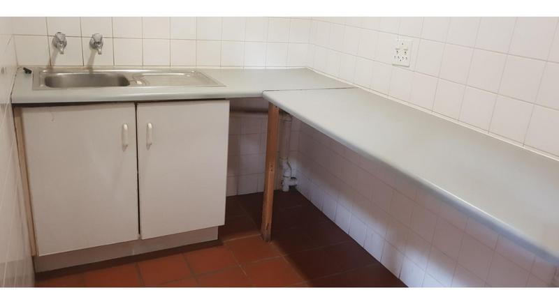 To Let commercial Property for Rent in Randjespark Gauteng