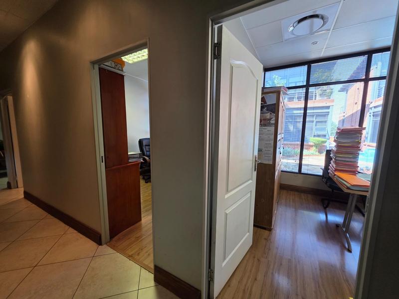 Commercial Property for Sale in Die Hoewes Gauteng