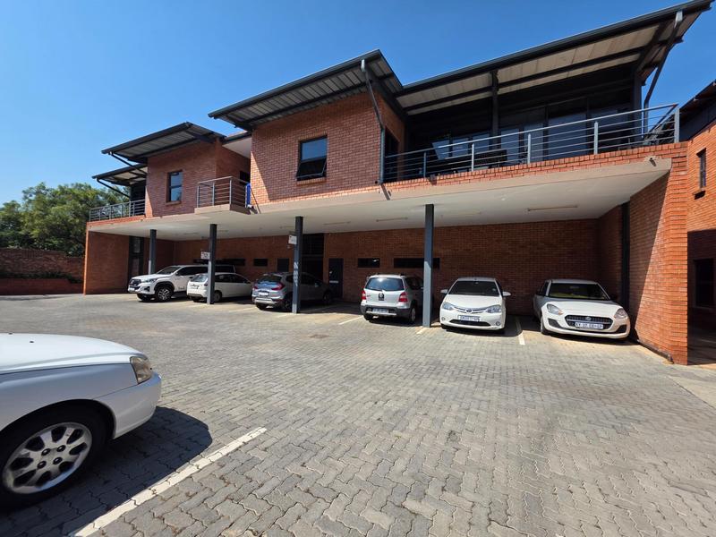 Commercial Property for Sale in Die Hoewes Gauteng