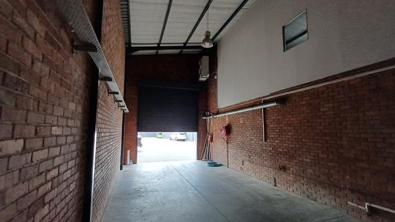 To Let commercial Property for Rent in Rooihuiskraal Gauteng