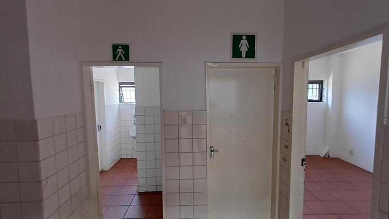 To Let commercial Property for Rent in Rooihuiskraal Gauteng