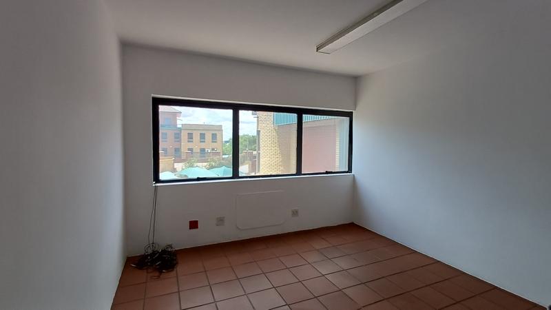 To Let commercial Property for Rent in Rooihuiskraal Gauteng