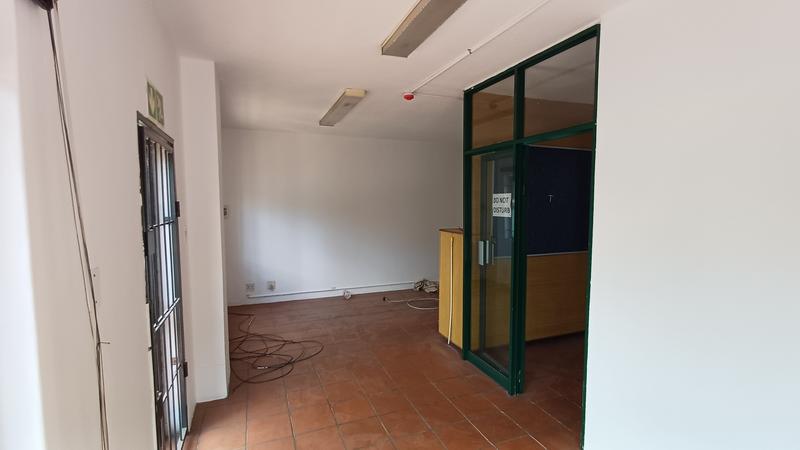 To Let commercial Property for Rent in Rooihuiskraal Gauteng