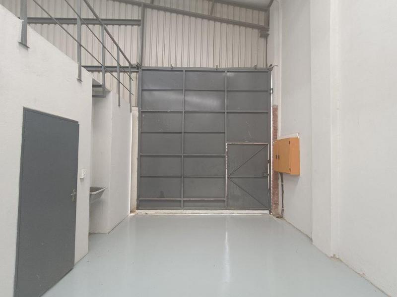 To Let commercial Property for Rent in Roodepoort Gauteng