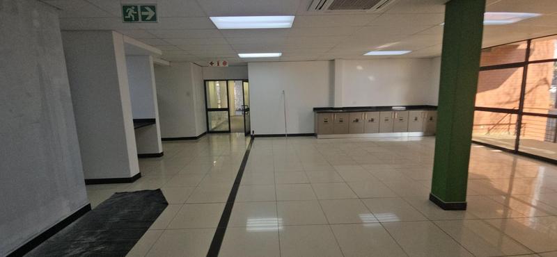 To Let commercial Property for Rent in Midridge Park Gauteng