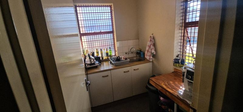 To Let commercial Property for Rent in Randjespark Gauteng