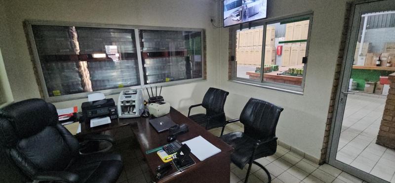 To Let commercial Property for Rent in Randjespark Gauteng