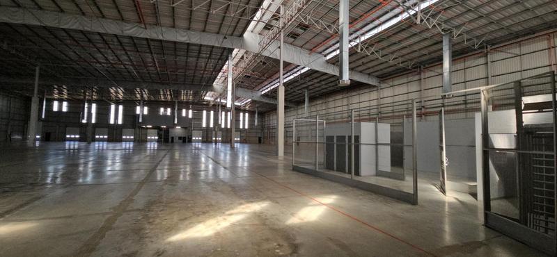 To Let commercial Property for Rent in Waterfall Gauteng