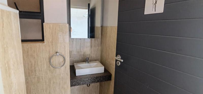 To Let commercial Property for Rent in N4 Gateway Industrial Park Gauteng