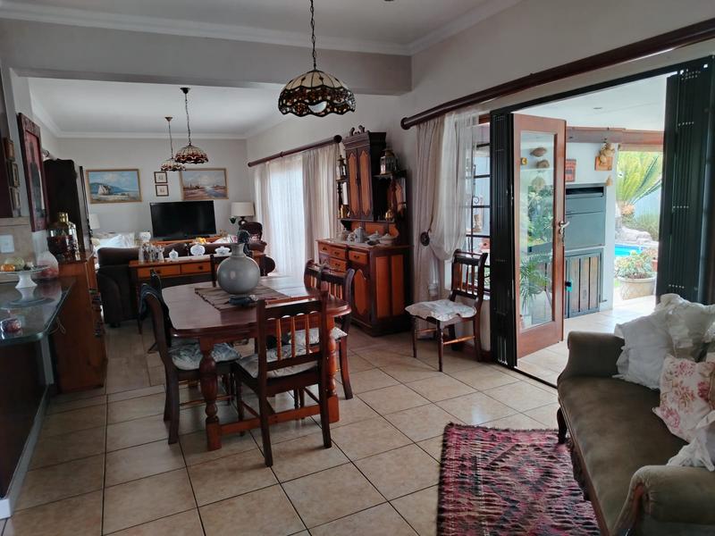 4 Bedroom Property for Sale in Amberfield Manor Gauteng