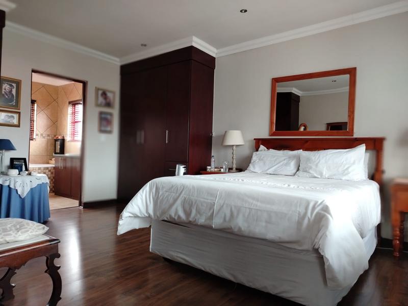 4 Bedroom Property for Sale in Amberfield Manor Gauteng