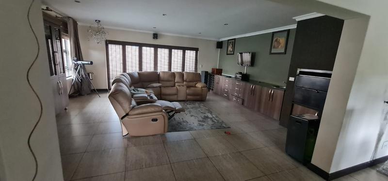 4 Bedroom Property for Sale in Emfuleni Golf Estate Gauteng