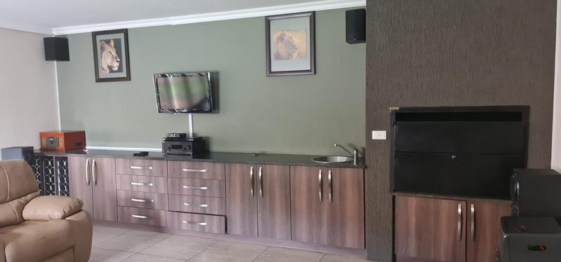 4 Bedroom Property for Sale in Emfuleni Golf Estate Gauteng