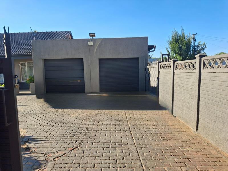 3 Bedroom Property for Sale in Arcon Park Gauteng