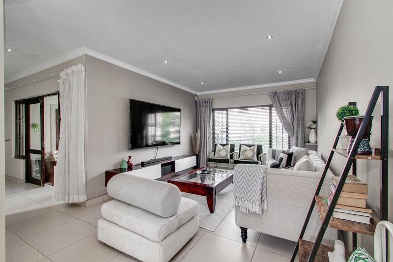 To Let 3 Bedroom Property for Rent in Broadacres Gauteng