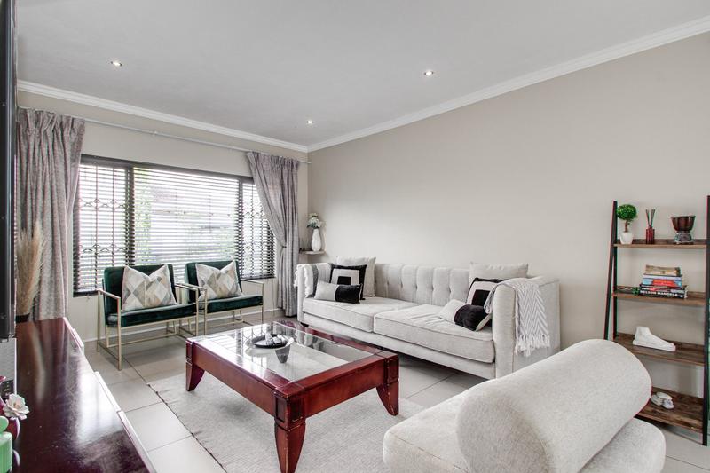 To Let 3 Bedroom Property for Rent in Broadacres Gauteng