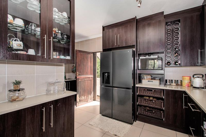 To Let 3 Bedroom Property for Rent in Broadacres Gauteng