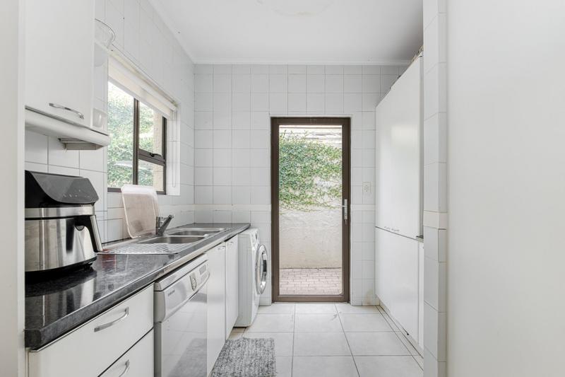 To Let 3 Bedroom Property for Rent in Dainfern Golf Estate Gauteng