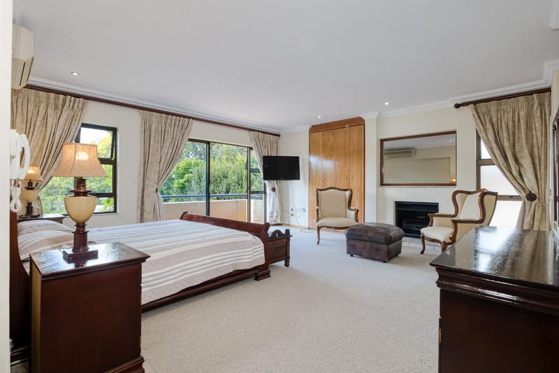 To Let 4 Bedroom Property for Rent in Dainfern Golf Estate Gauteng