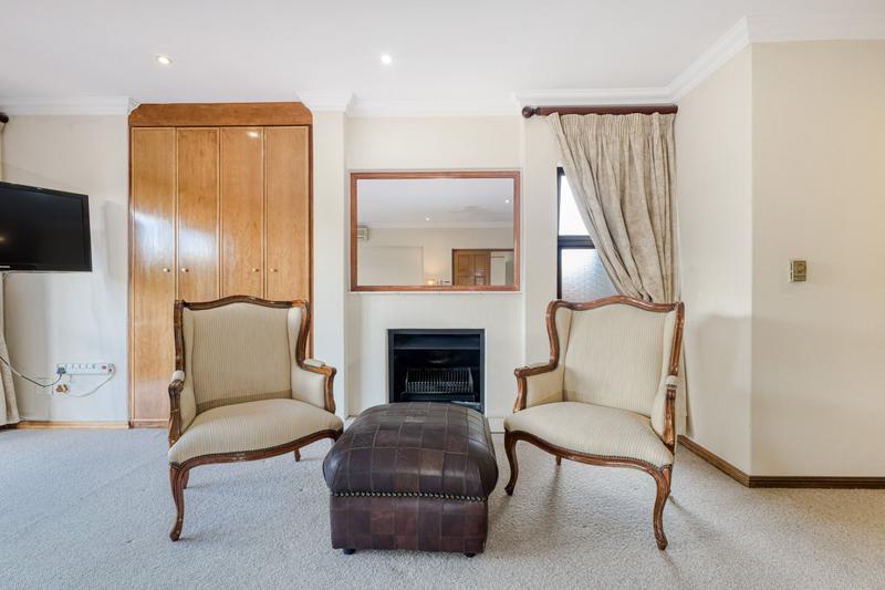 To Let 4 Bedroom Property for Rent in Dainfern Golf Estate Gauteng