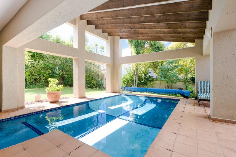 To Let 4 Bedroom Property for Rent in Dainfern Golf Estate Gauteng