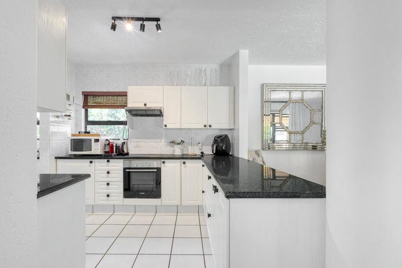 To Let 4 Bedroom Property for Rent in Dainfern Golf Estate Gauteng