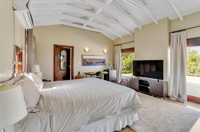 To Let 4 Bedroom Property for Rent in Dainfern Golf Estate Gauteng