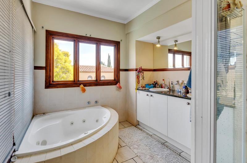 To Let 4 Bedroom Property for Rent in Dainfern Golf Estate Gauteng